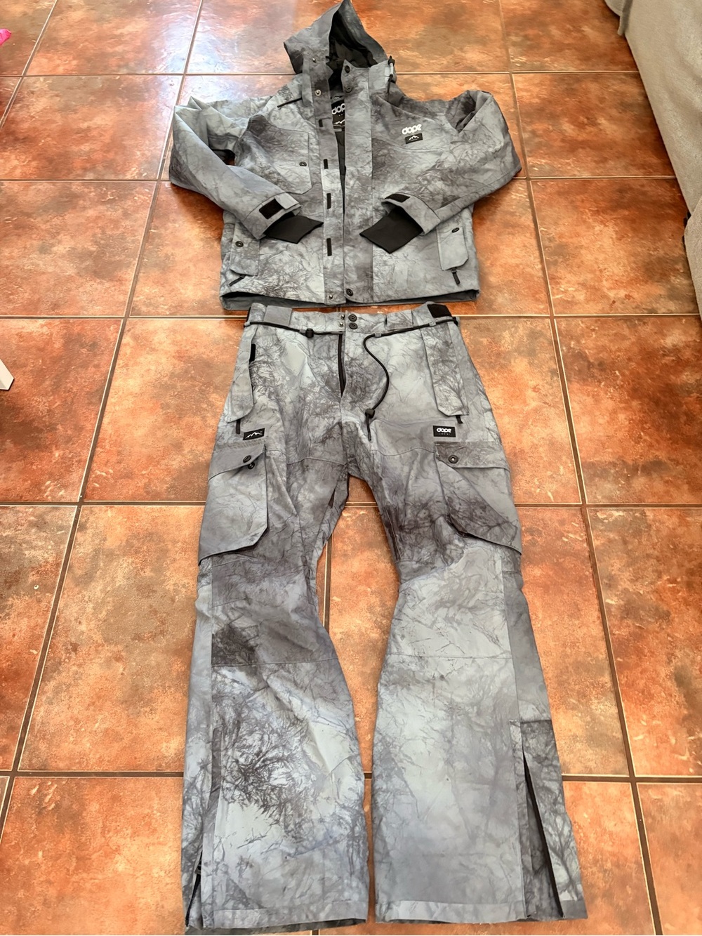 DOPE Snow Men’s Jacket & Pants Set